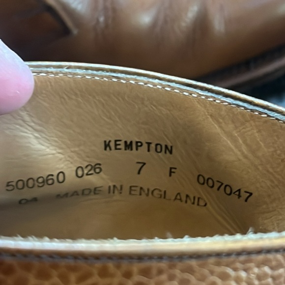 Loake English made Leather Kempton UK7/US8 ankle boots - Picture 8 of 9